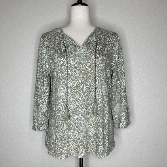 Chico’s Green Boho White Ethnic Print Tasseled 3/4 Sleeves Top - Picture 1 of 13
